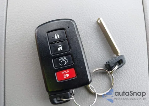 2018 Toyota Highlander Hybrid Limited Platinum из США, поврежденный, VIN 5TDDGRFH6JS040189